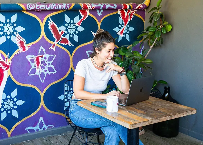 Auberge de jeunesse Hush Lounge *