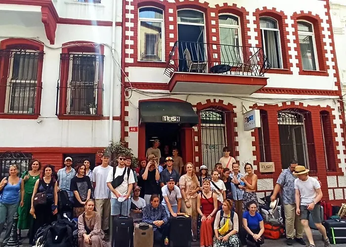 Auberge de jeunesse Hush Lounge