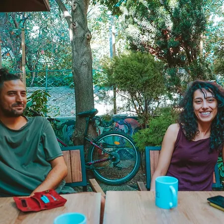 Hush Lounge אכסניה איסטמבול