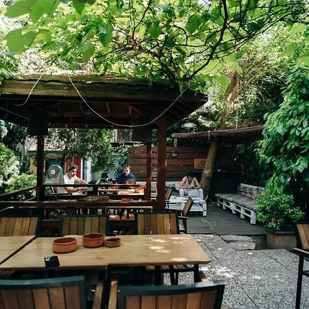 Hush Lounge Hostel Istanboel