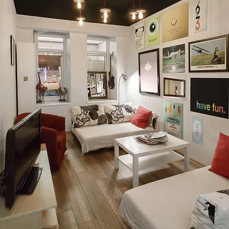 Albergue Hush Lounge *