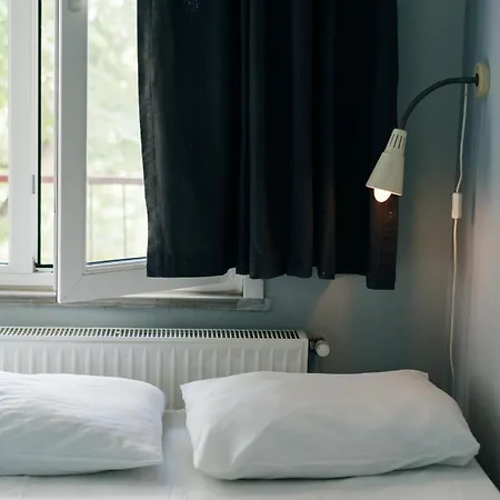 Hush Lounge Hostel *